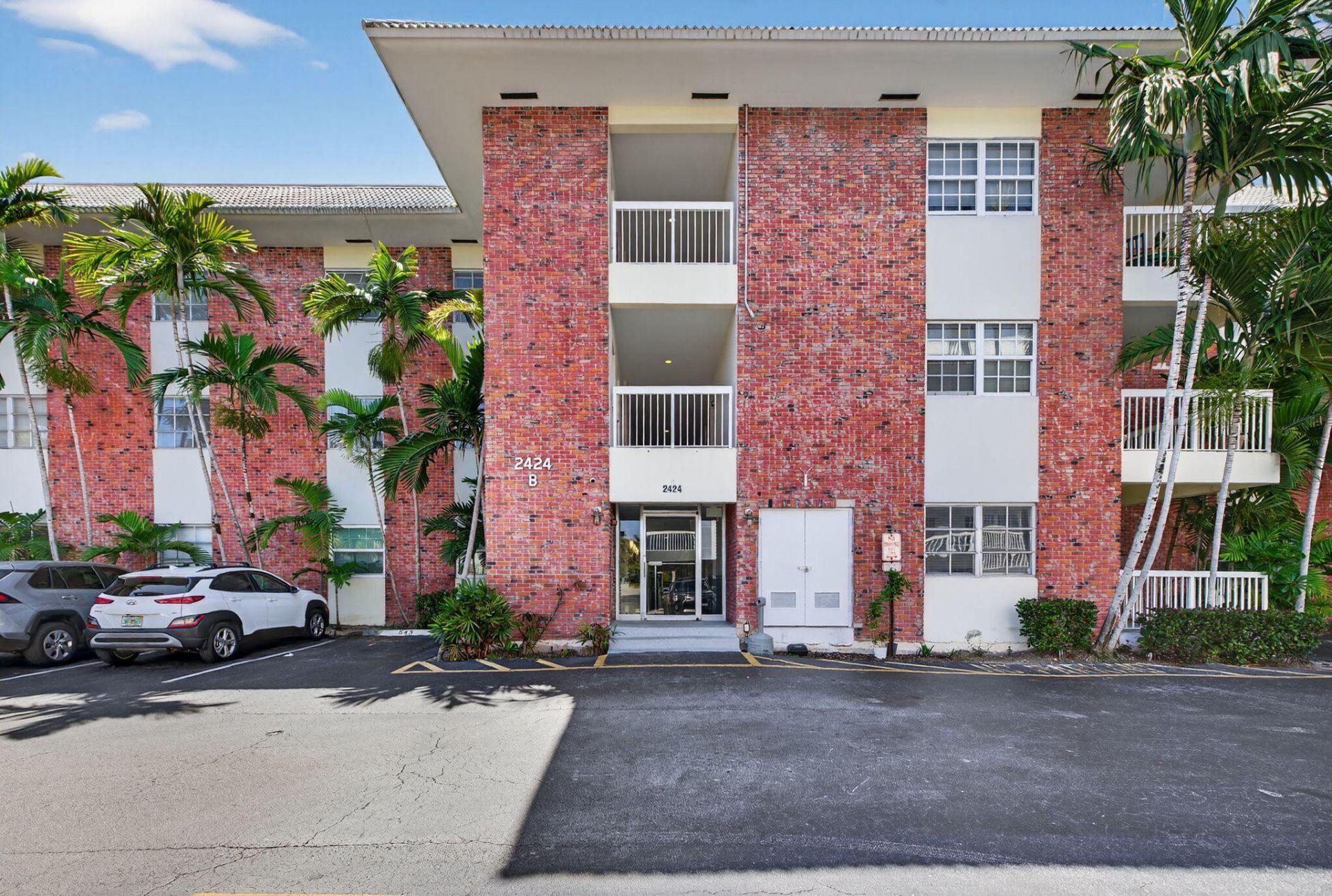 2424 SE 17th Causeway, Unit 107b, Fort Lauderdale, FL 33316 Photo