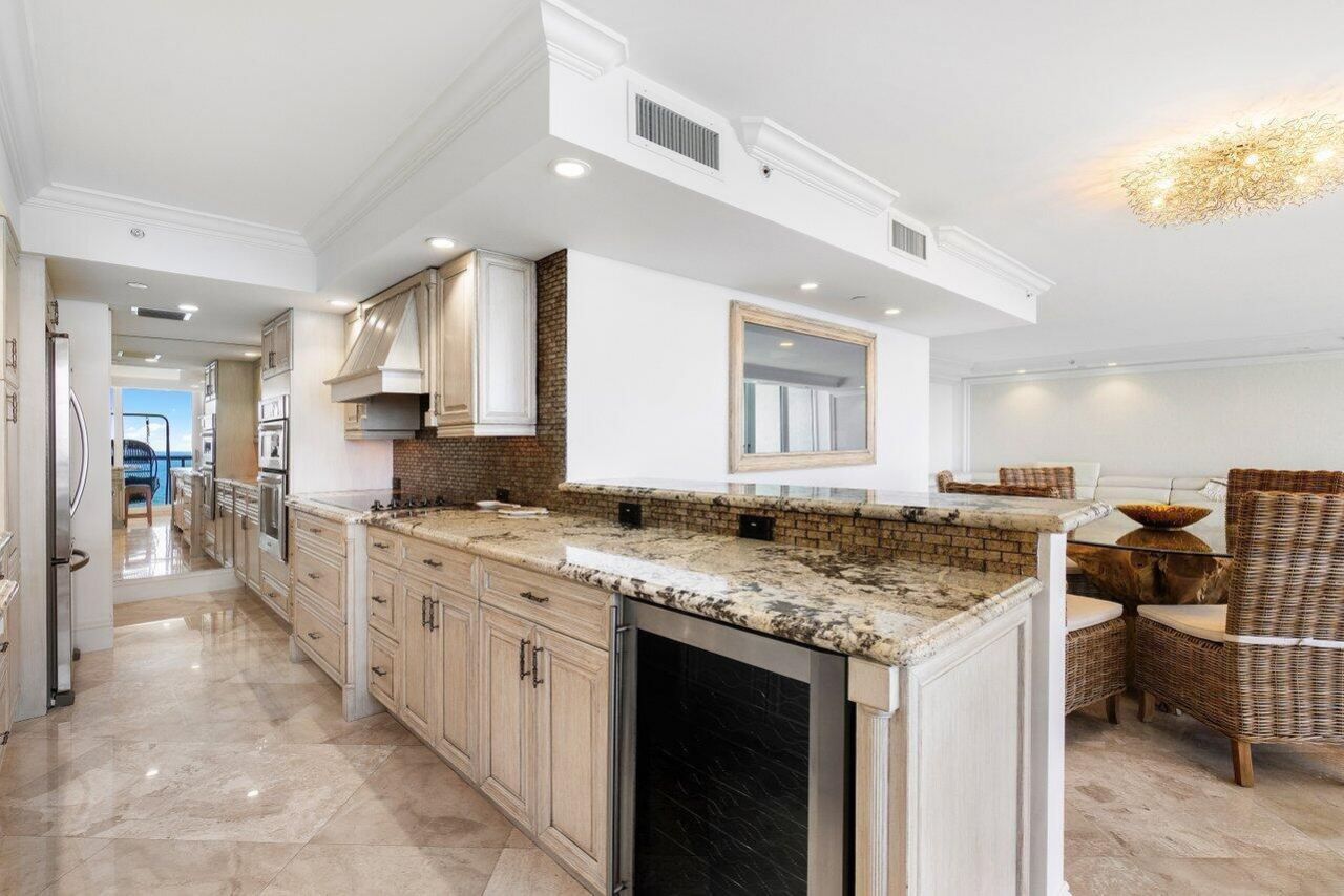 2727 S Ocean Boulevard, Unit 1405, Highland Beach, FL 33487 Photo