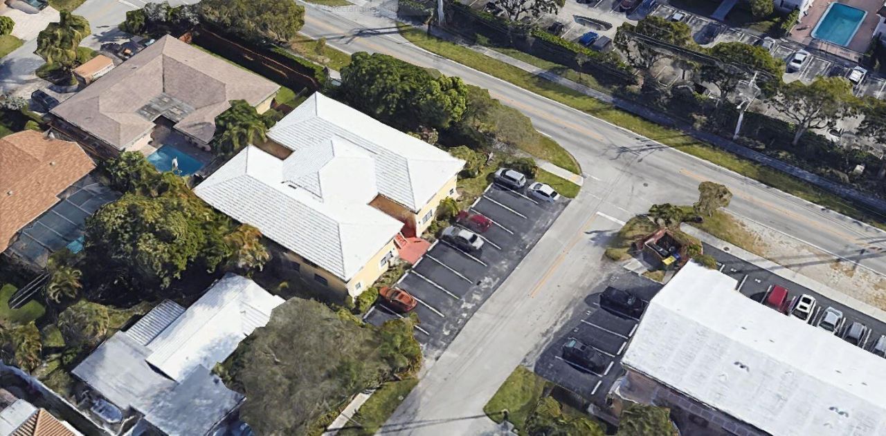1420 SE 4th Avenue Se, Unit 2, Pompano Beach, FL 33060 Photo