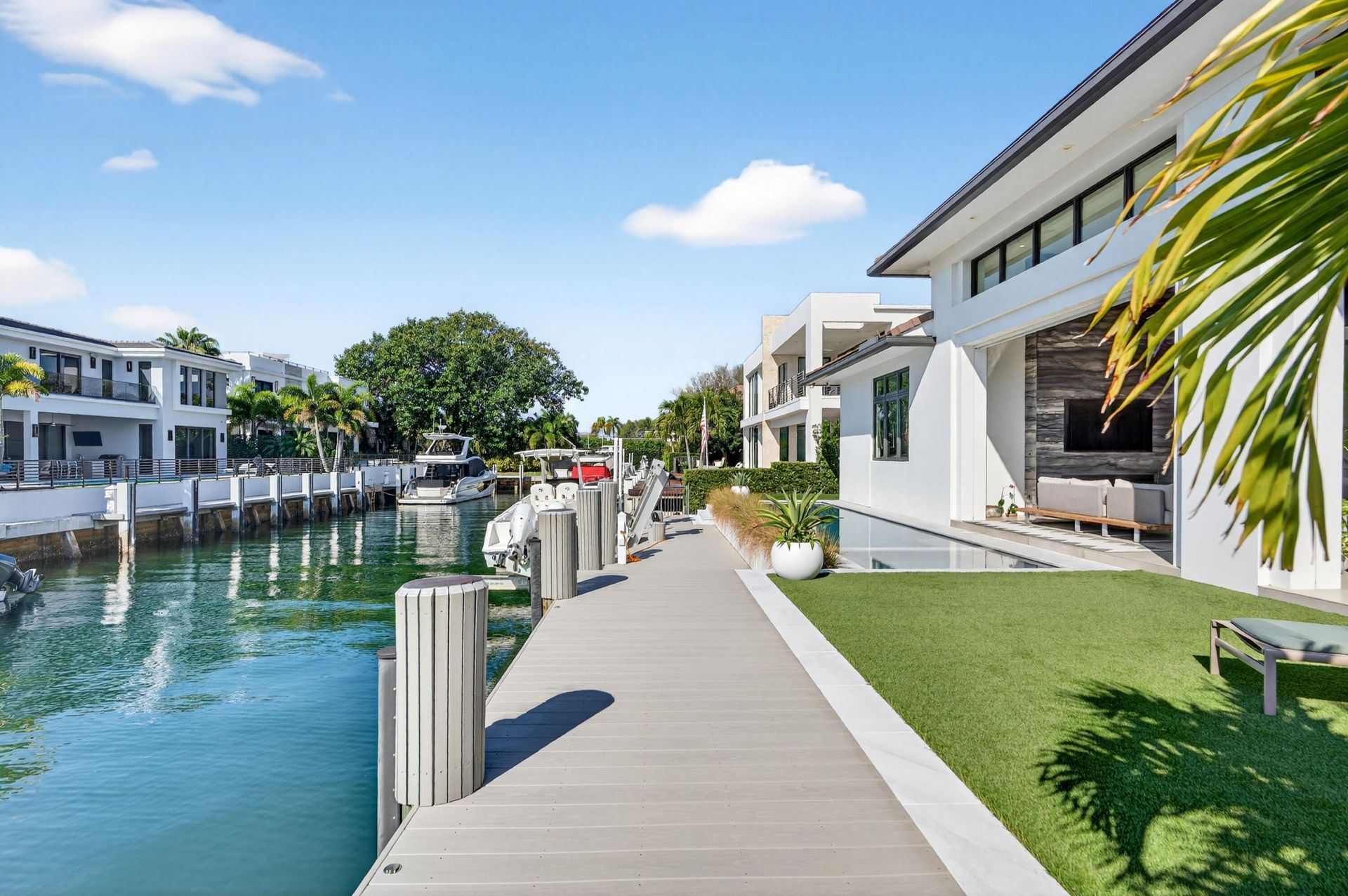 520 Golden Harbour Drive, Boca Raton, FL 33432 Photo