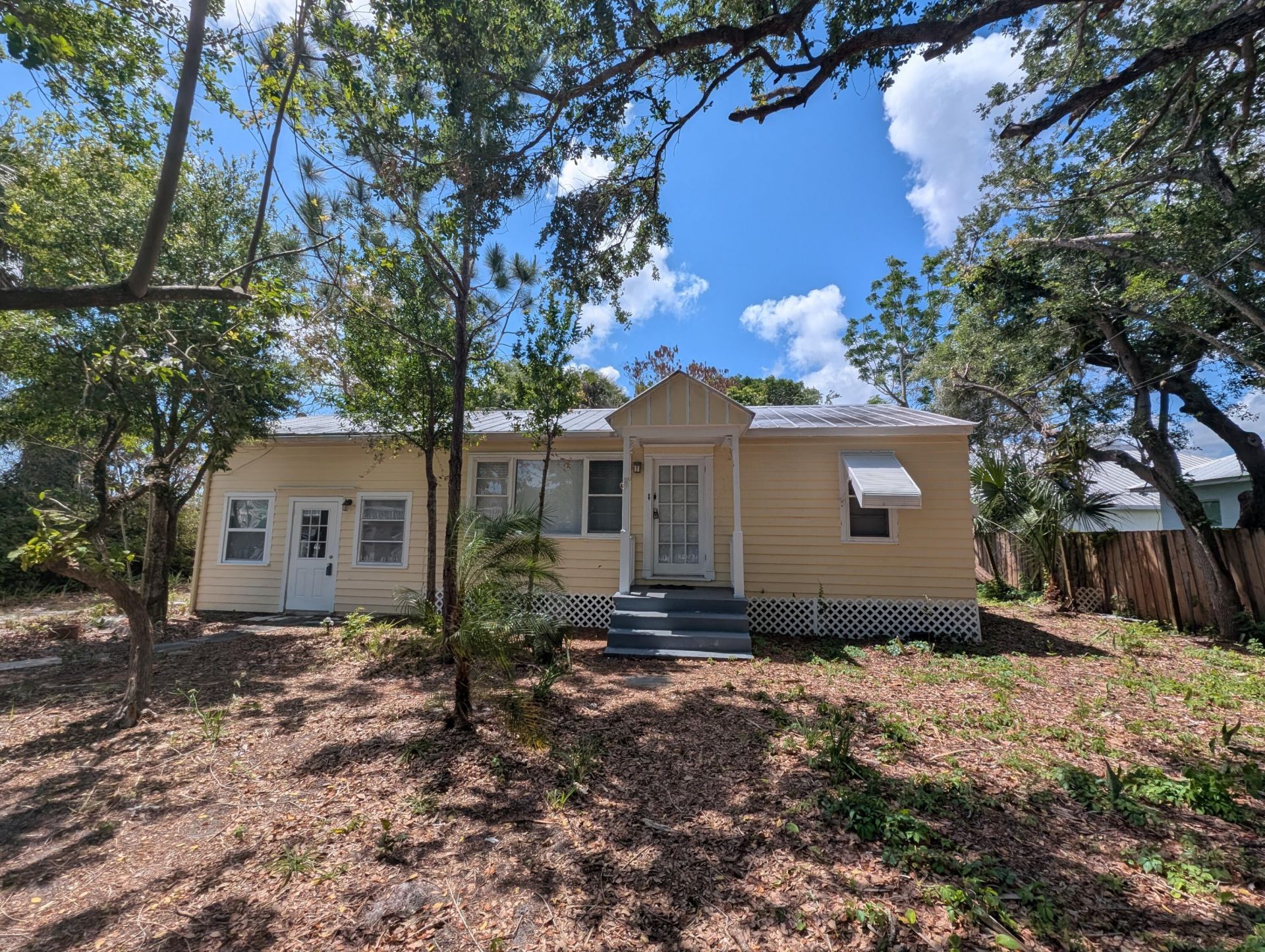 521 SW Halpatiokee Street, Stuart, FL 34994 Photo