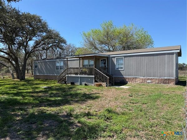 776 Fm 237 , Victoria, TX 77905