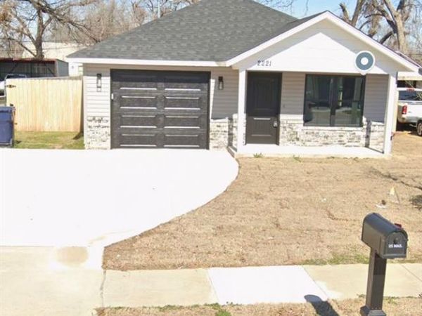 2221 SW 24th Street, Oklahoma City, OK 73108