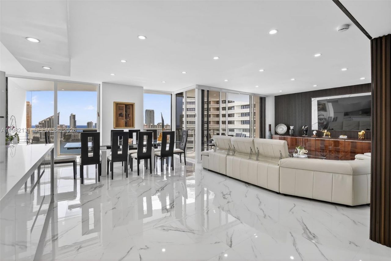4000 Island Blvd, Unit 2301, Aventura, FL 33160 Photo