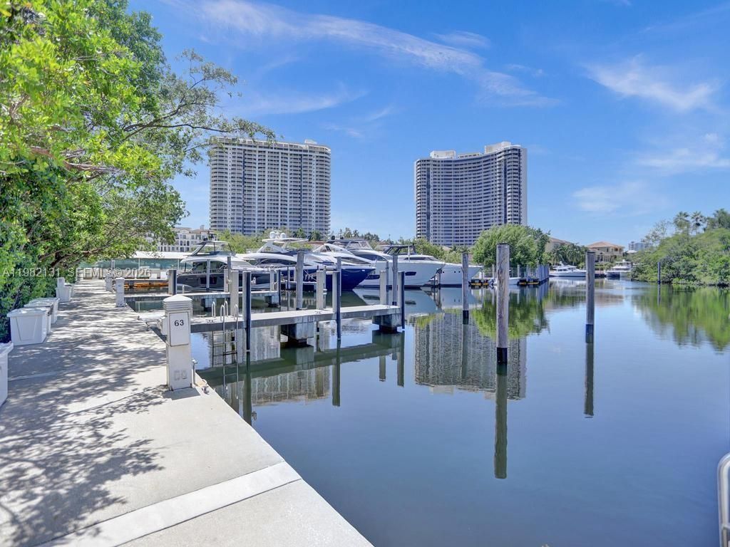 4000 Island Blvd, Unit 2301, Aventura, FL 33160 Photo