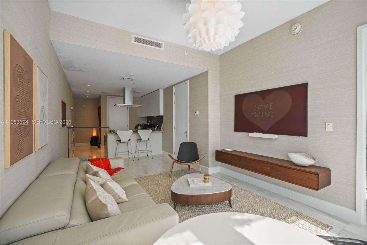 700 NE 26th Ter , Unit 2404, Miami, FL 33137 Photo