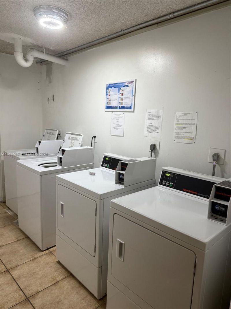 7165 NW 186th St, Unit A204, Hialeah, FL 33015 Photo