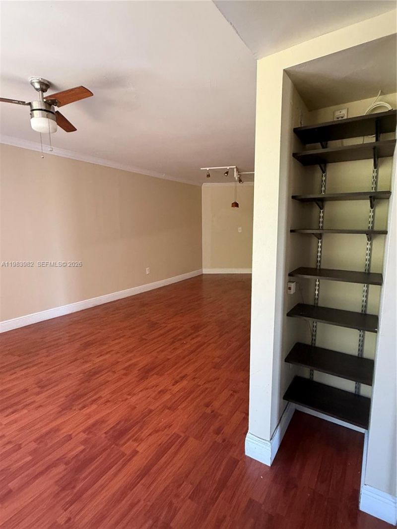 7165 NW 186th St, Unit A204, Hialeah, FL 33015 Photo