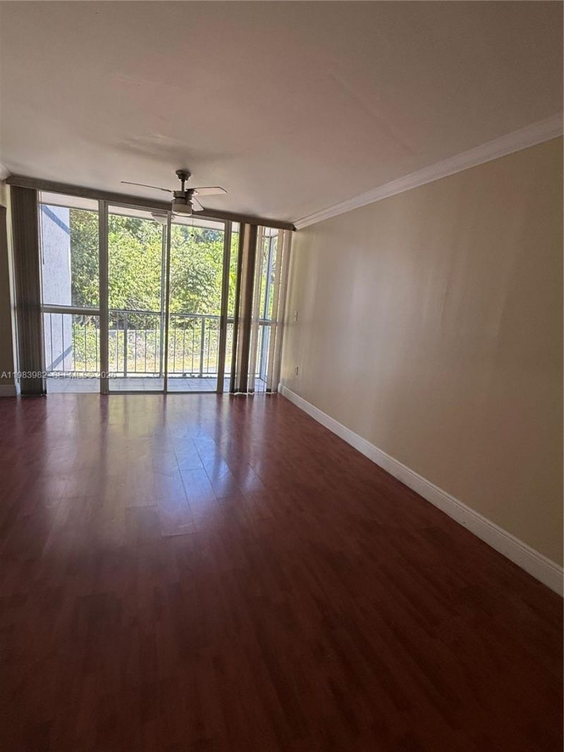 7165 NW 186th St, Unit A204, Hialeah, FL 33015 Photo