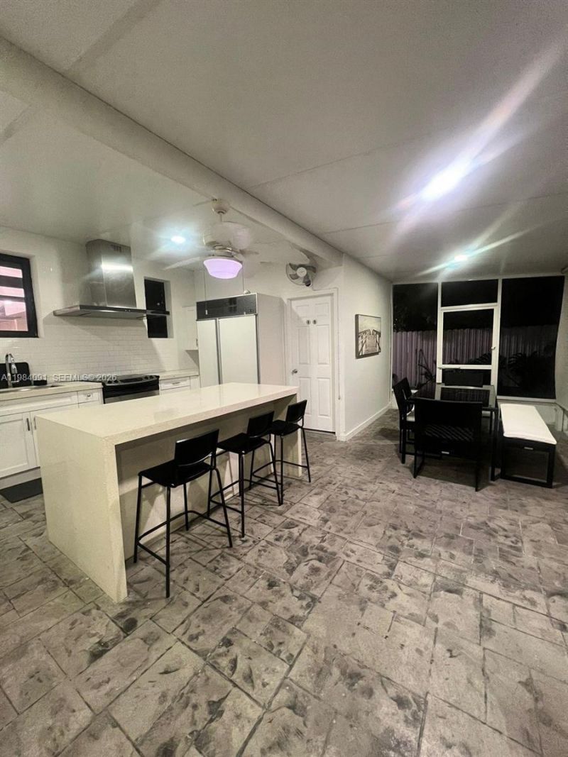 1220 NW 37th Ave, Miami, FL 33125 Photo