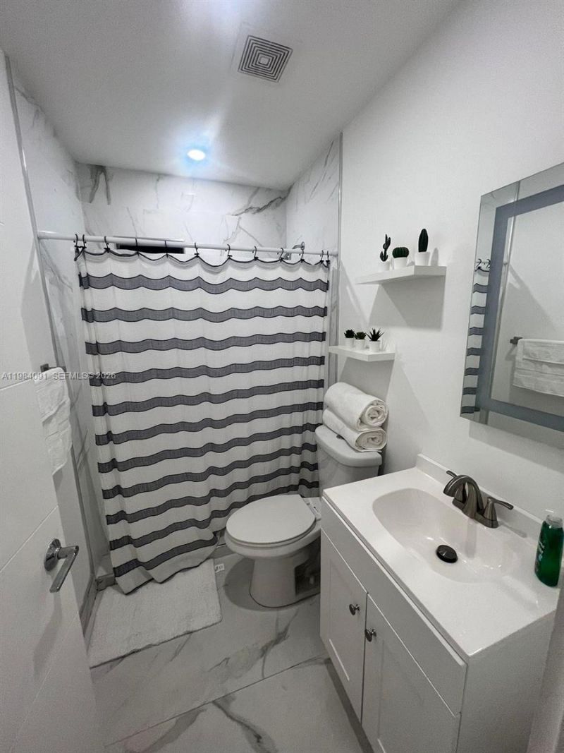 1220 NW 37th Ave, Miami, FL 33125 Photo