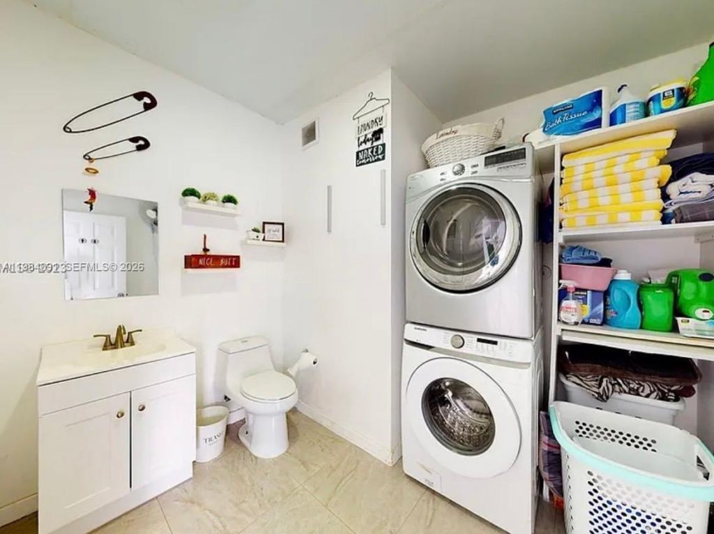 1220 NW 37th Ave, Miami, FL 33125 Photo