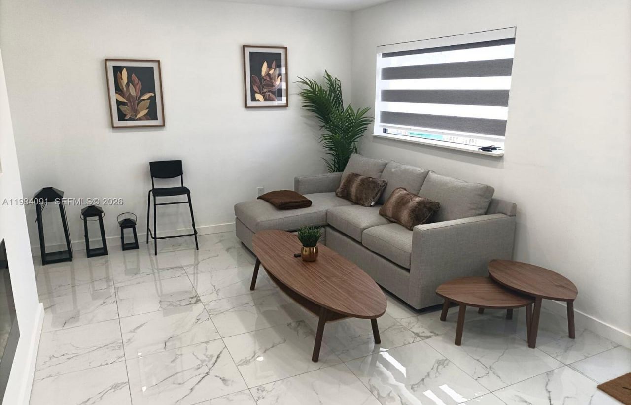 1220 NW 37th Ave, Miami, FL 33125 Photo