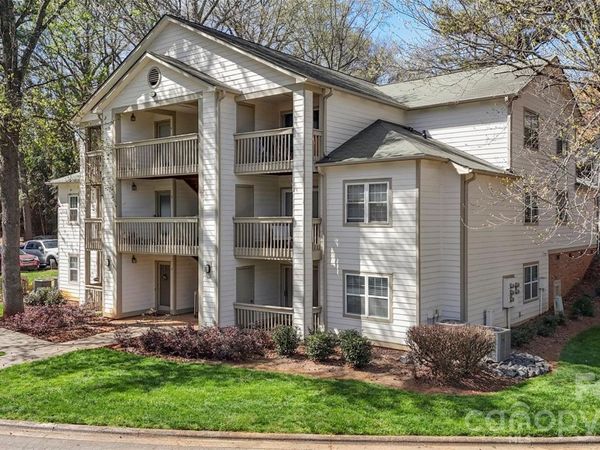 1032 Churchill Downs Court, Unit J, Charlotte, NC 28211