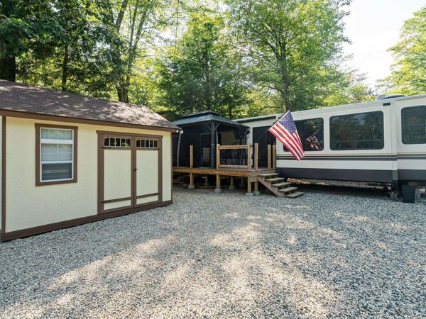 184 Pocahontas Lane, Unit 184, Rochester, NH 03839