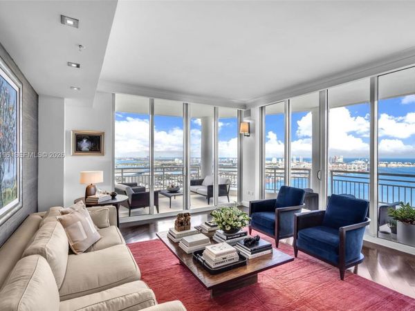 848 Brickell Key Dr , Unit LPH4401, Miami, FL 33131