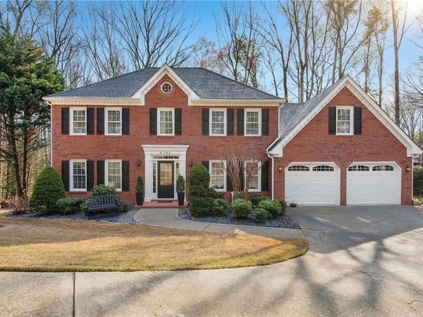 4142 Barberry Drive NE, Roswell, GA 30075