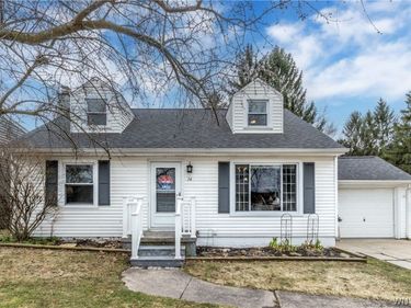 14 Bridlewood Drive , Lockport, NY 14094