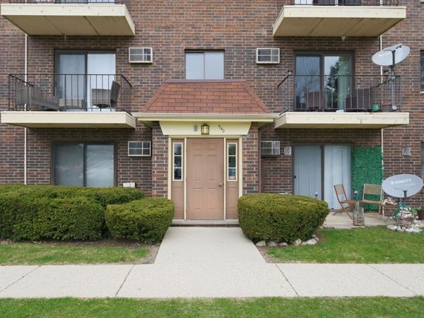 940 N Rohlwing Road , Unit 201A, Addison, IL 60101