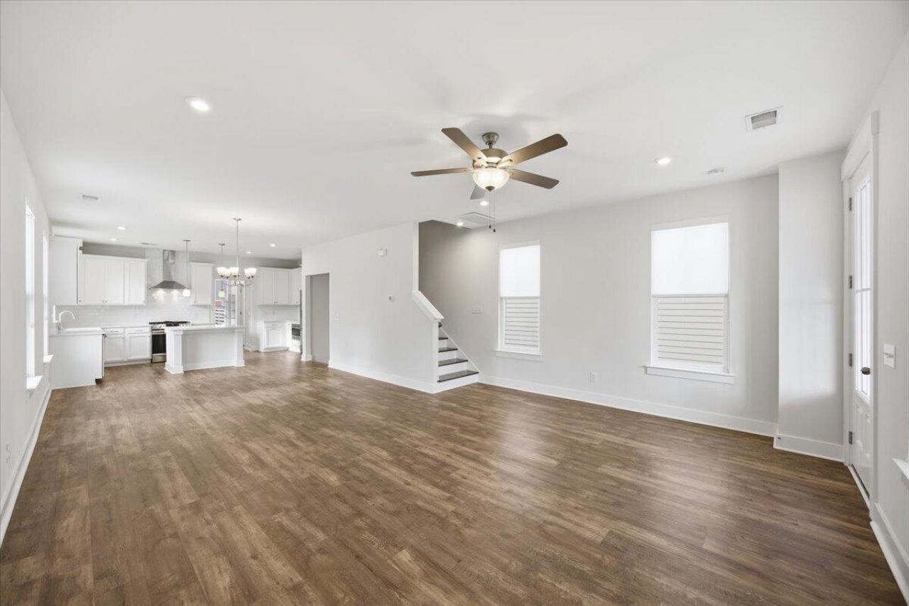 4619 Scout Alley Photo 11