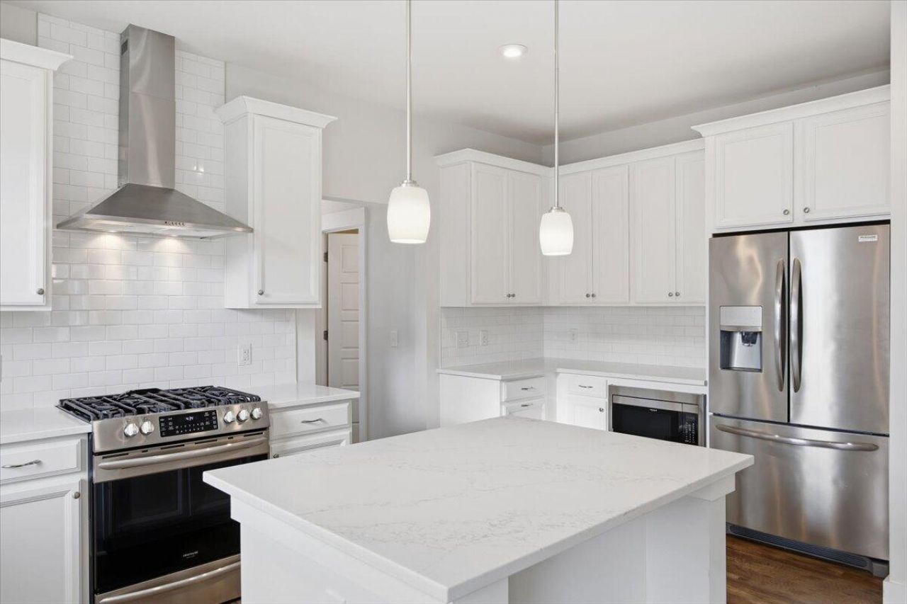 4619 Scout Alley Photo 12