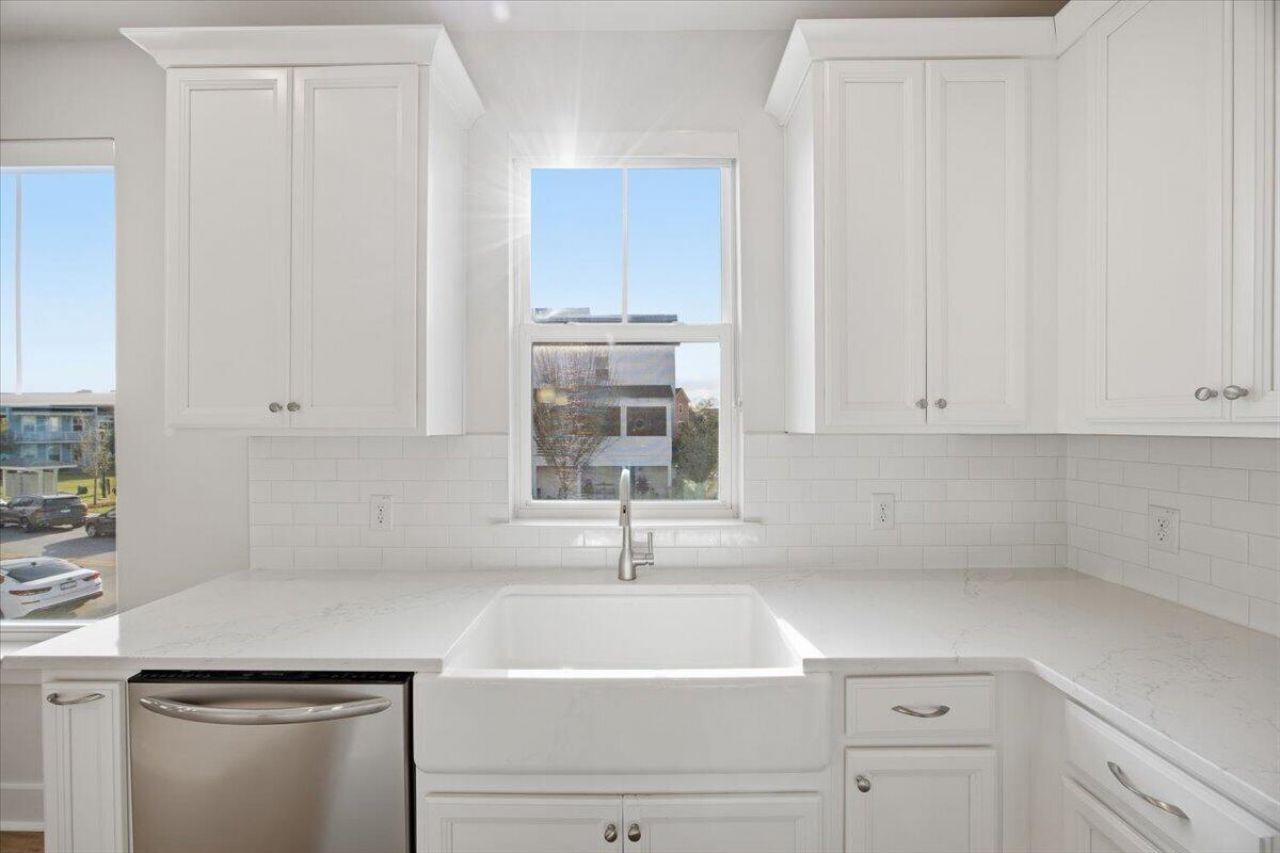 4619 Scout Alley Photo 14