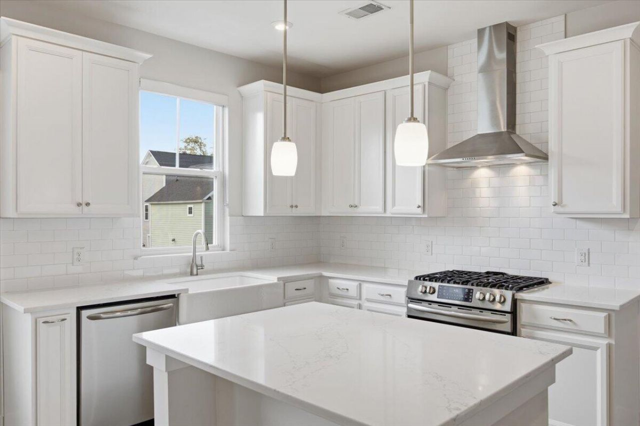 4619 Scout Alley Photo 15