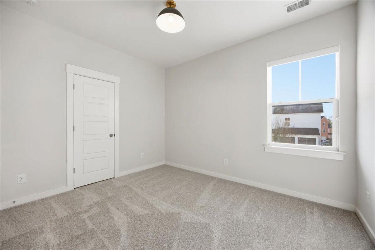 4619 Scout Alley Photo 27