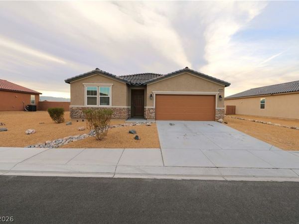 5658 S Chippewa Street, Pahrump, NV 89061