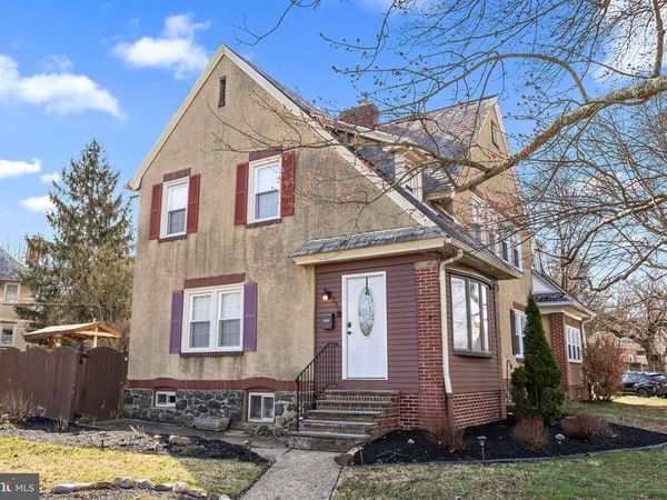 220 S BANCROFT PARKWAY, WILMINGTON, DE 19805