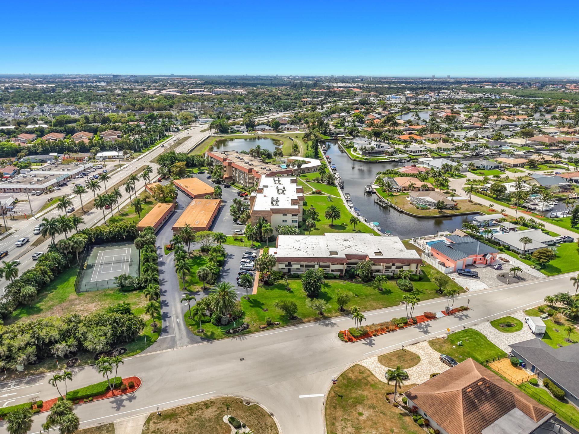 4277 Mariner Way, Unit 218, Fort Myers, FL 33919 Photo