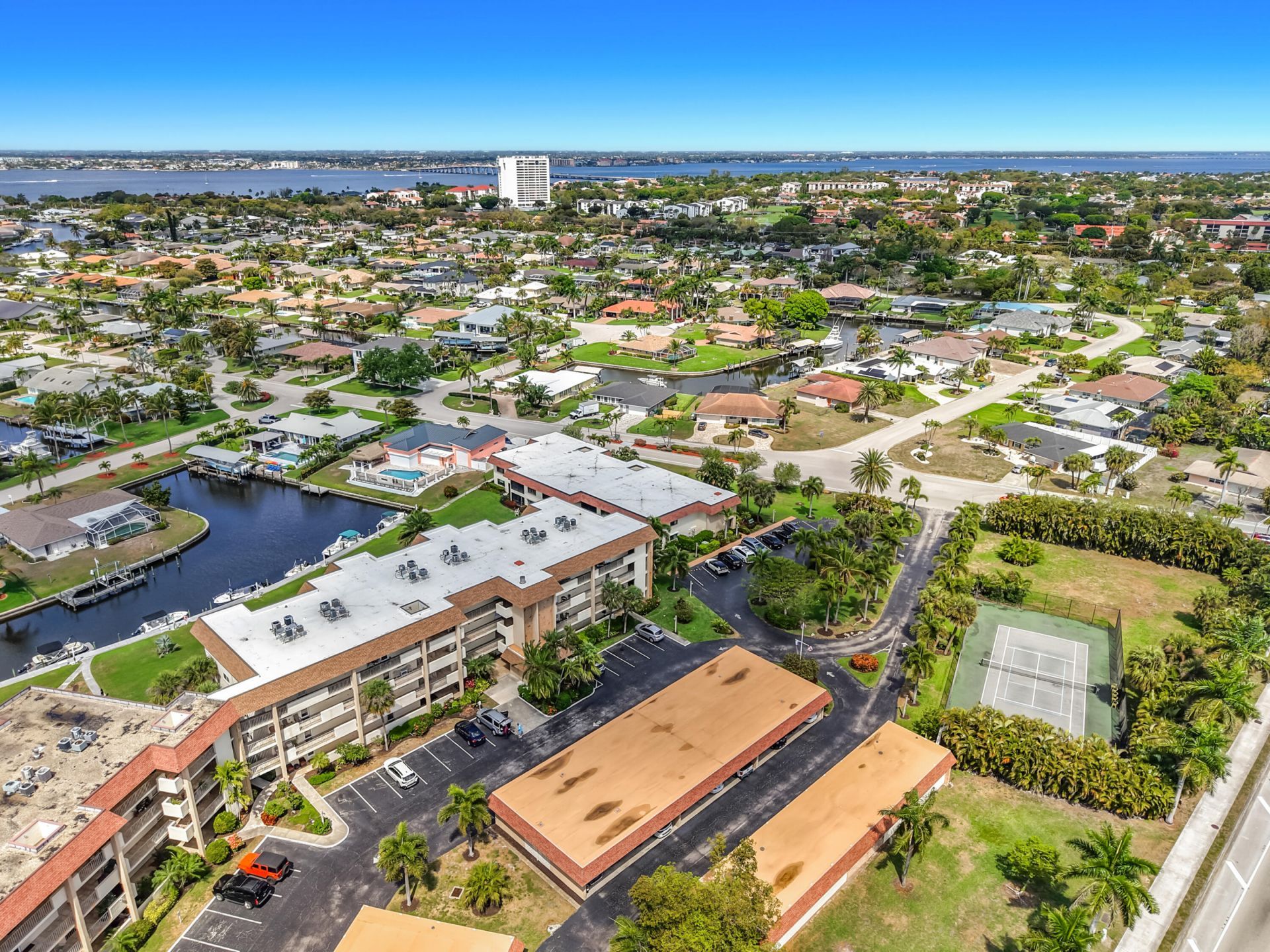 4277 Mariner Way, Unit 218, Fort Myers, FL 33919 Photo