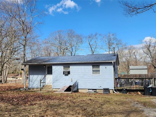 3 Rutland Road , Mastic, NY 11950