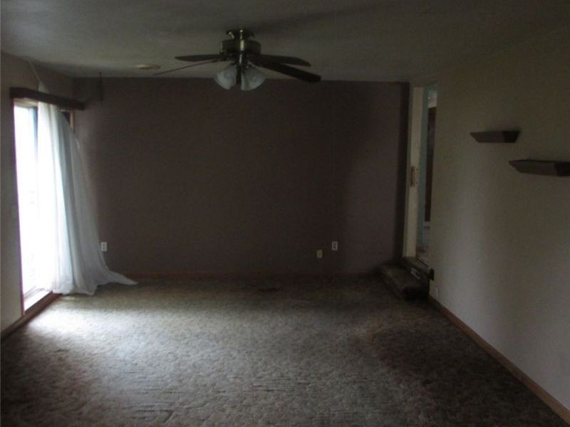 3098 Fowler Street, Cortland, OH 44410 Photo 8