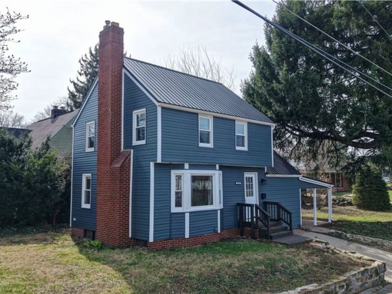 1406 22nd Street NW, Canton, OH 44709 Photo 2