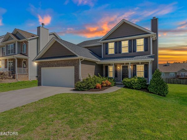 7432 Ladd Rd, Powell, TN 37849