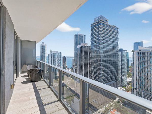 55 SW 9th Street, Unit 3704, Miami, FL 33130