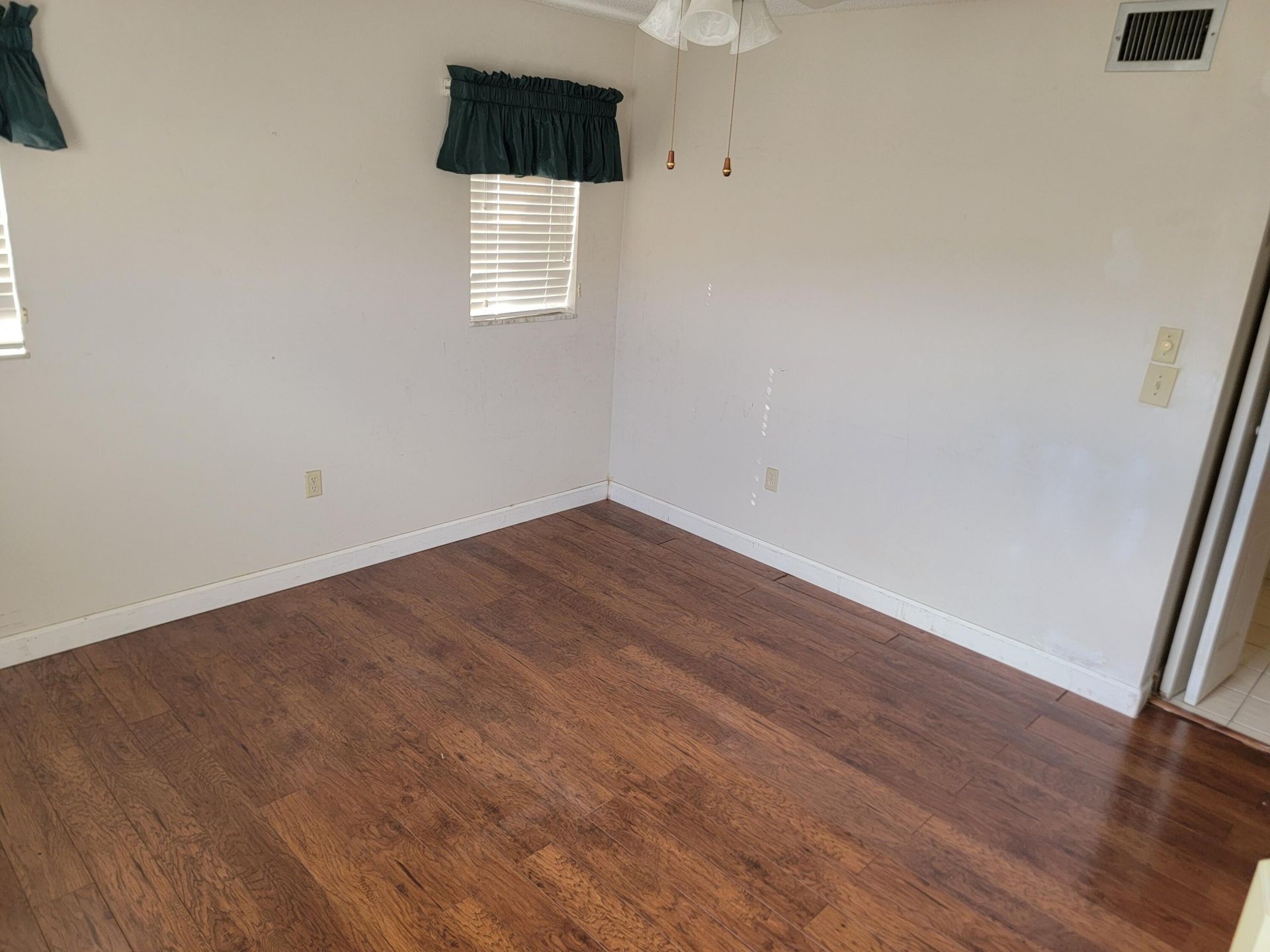 8950 Sunrise Lakes Boulevard, Unit 112, Sunrise, FL 33322 Photo