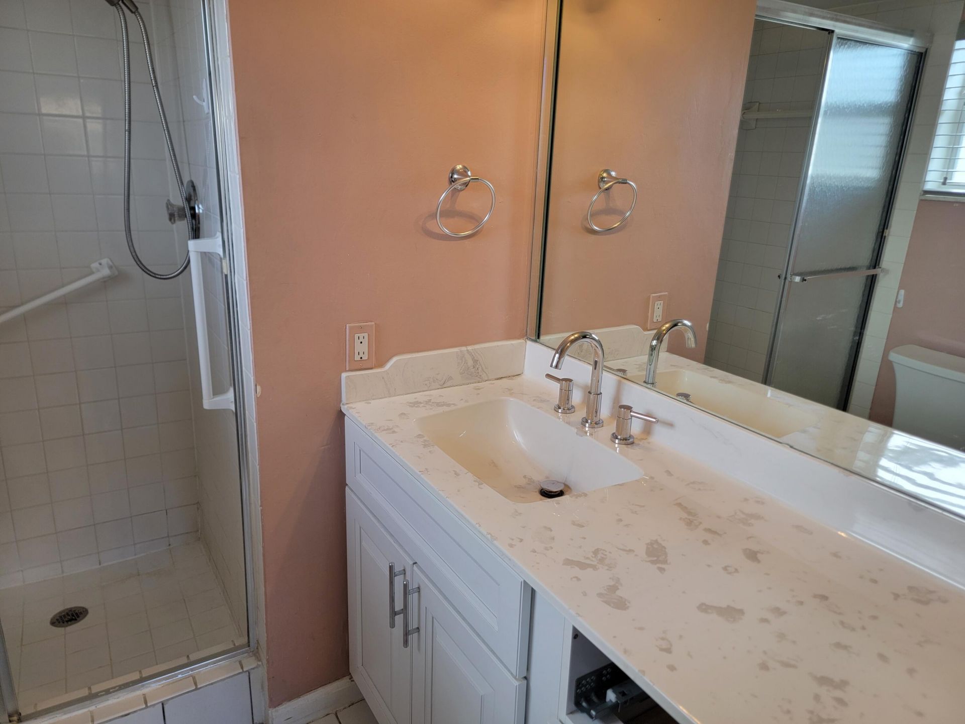 8950 Sunrise Lakes Boulevard, Unit 112, Sunrise, FL 33322 Photo