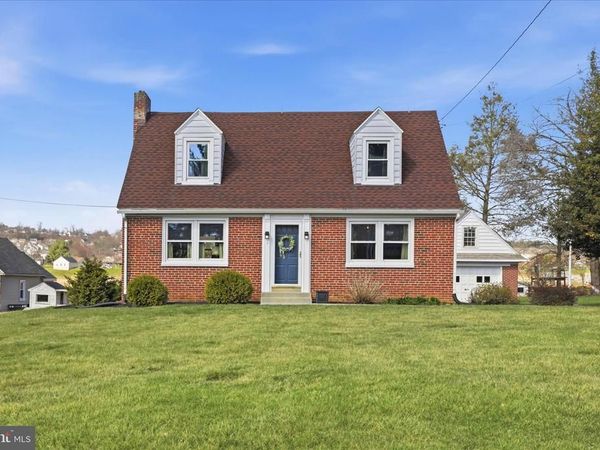 477 W MAIN STREET, MOUNTVILLE, PA 17554