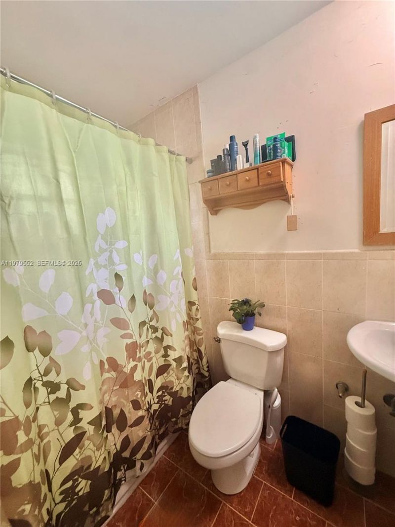 17991 SW 136th Ave , Miami, FL 33177 Photo