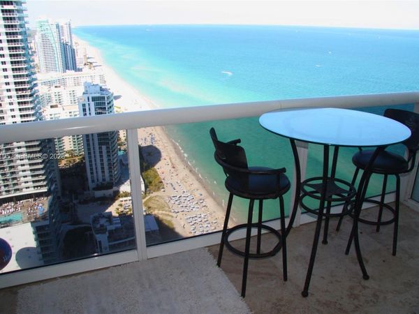 1830 S Ocean Dr, Unit 4212, Hallandale Beach, FL 33009