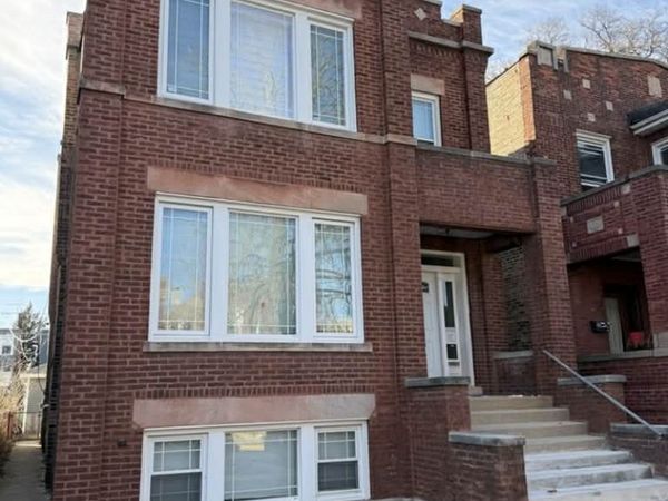 2102 Harvey Avenue , Berwyn, IL 60402