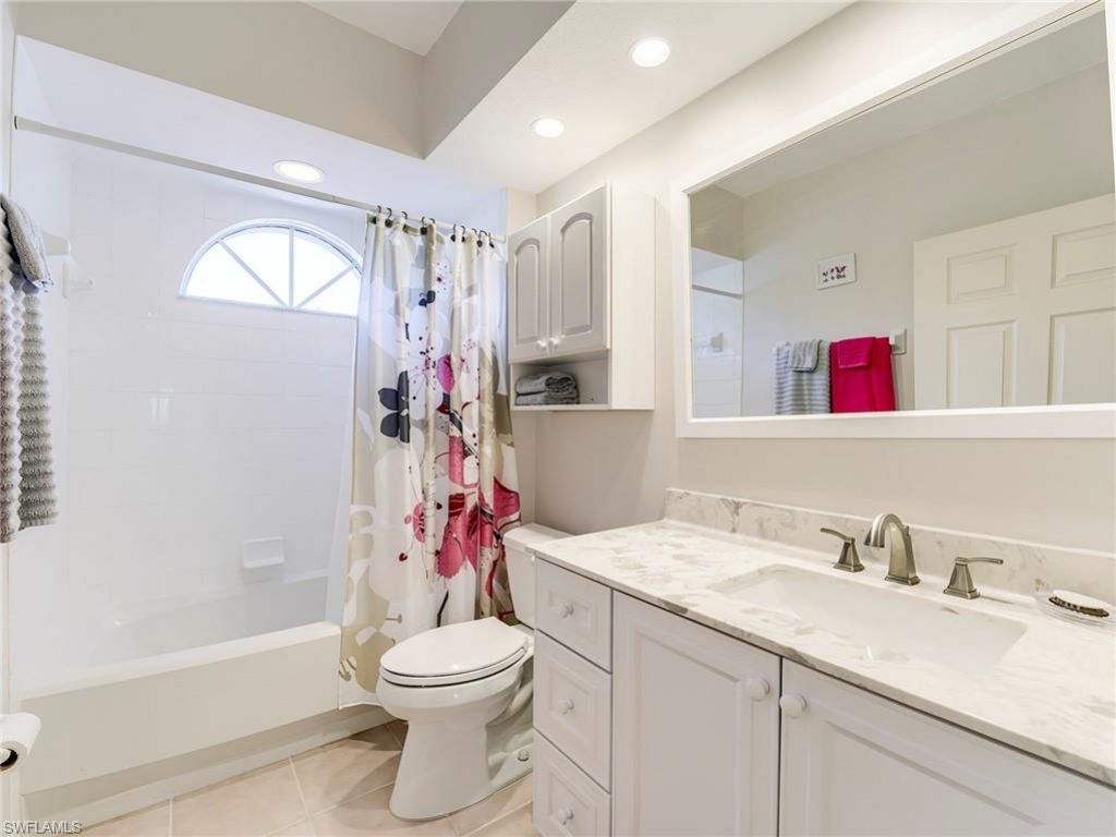 10701 Halfmoon Shoal Rd , Unit 204, Estero, FL 34135 Photo