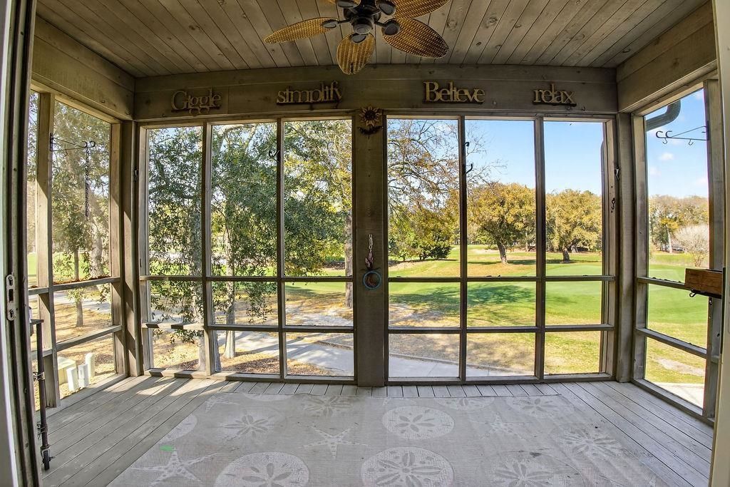 333 Golden Bear Dr. Photo 24