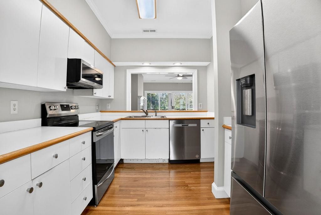 333 Golden Bear Dr. Photo 6