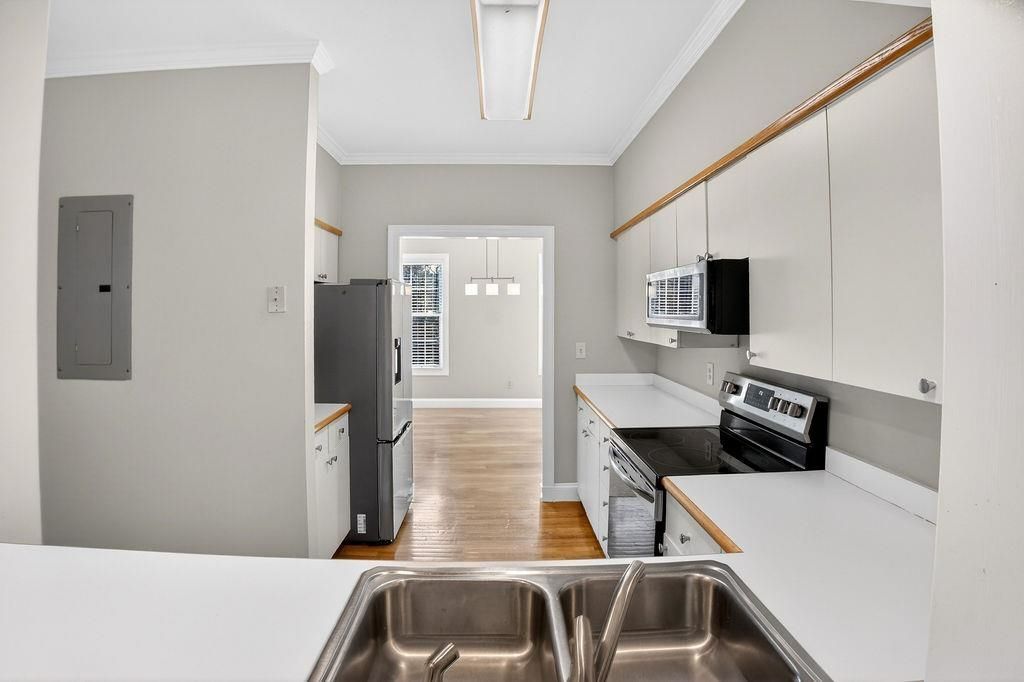 333 Golden Bear Dr. Photo 8