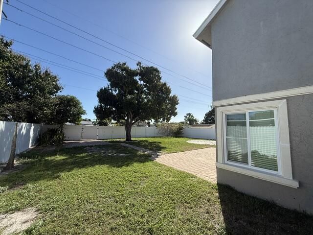 5120 El Claro S, West Palm Beach, FL 33415 Photo