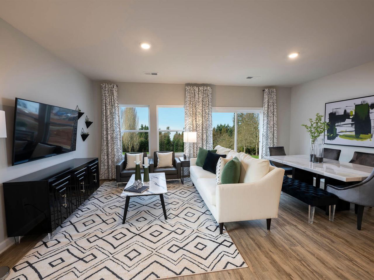 207 Brook Run Drive Photo 4