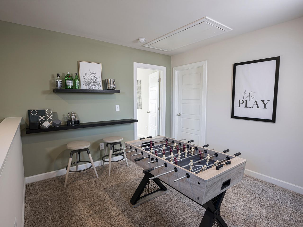 207 Brook Run Drive Photo 6